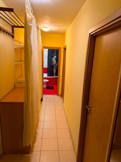 Apartament cu 3 camere decomandat, mobilat în Mogoșoaia
