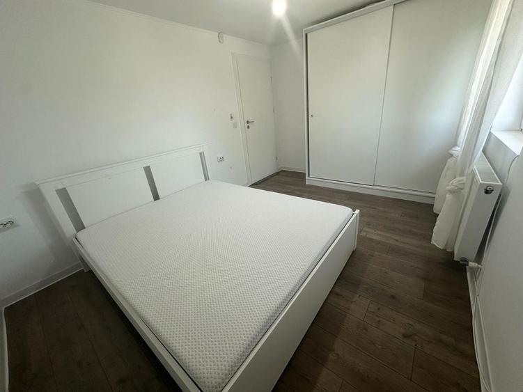 Casă cu 3 camere în Sânandrei