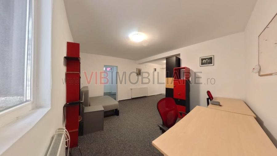Apartament cu 2 camere semidecomandat, mobilat în Libertății