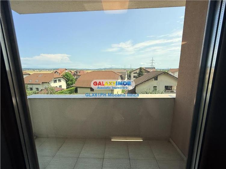 Apartament cu 3 camere semidecomandat, mobilat în Albert