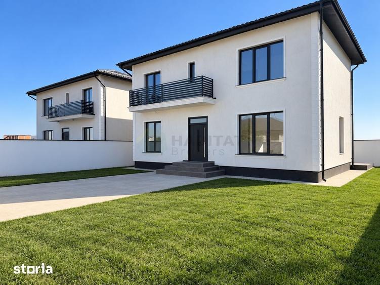Casă cu 4 camere cu Teren 400 Mp în Central
