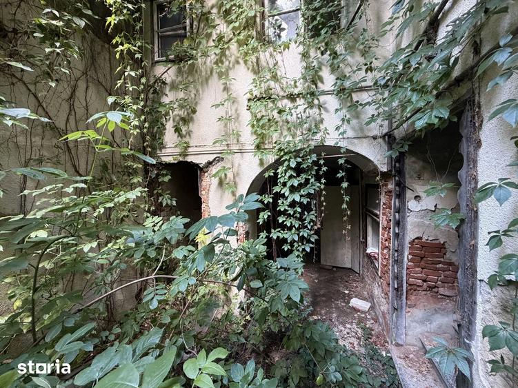 Casa cu 9 camere ?i curte proprie Centru Istoric Sibiu - 17