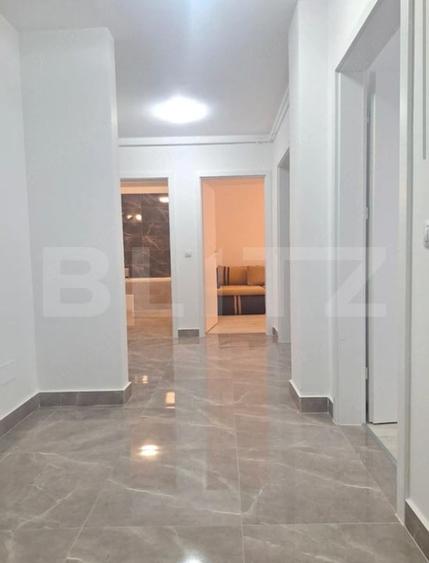 Apartament cu 2 camere decomandat, mobilat în Tractorul