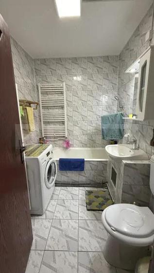 Apartament 2 camere, 57 mp, zona Reghin - 9
