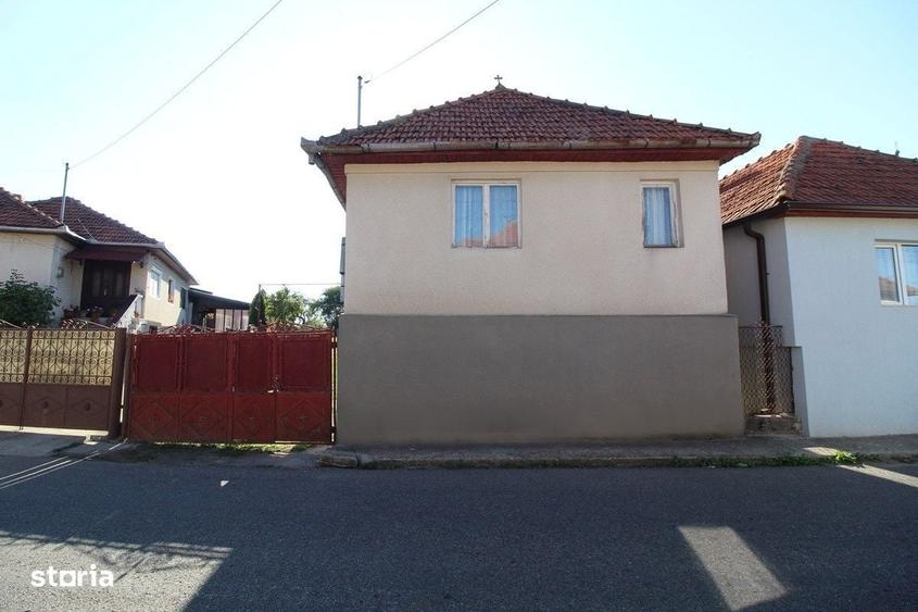 Casă cu 3 camere în Ghelari
