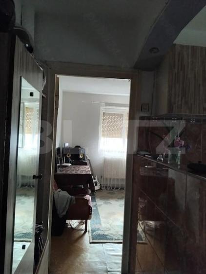 Apartament cu 3 camere decomandat, mobilat în Câmpia Turzii