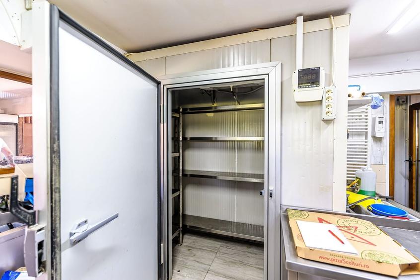 Spațiu comercial, de 35 mp, în Ștrand Neptun