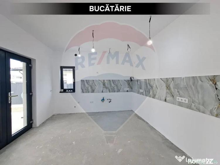 Casă cu 3 camere cu Teren 500 Mp în Satu Nou de Jos