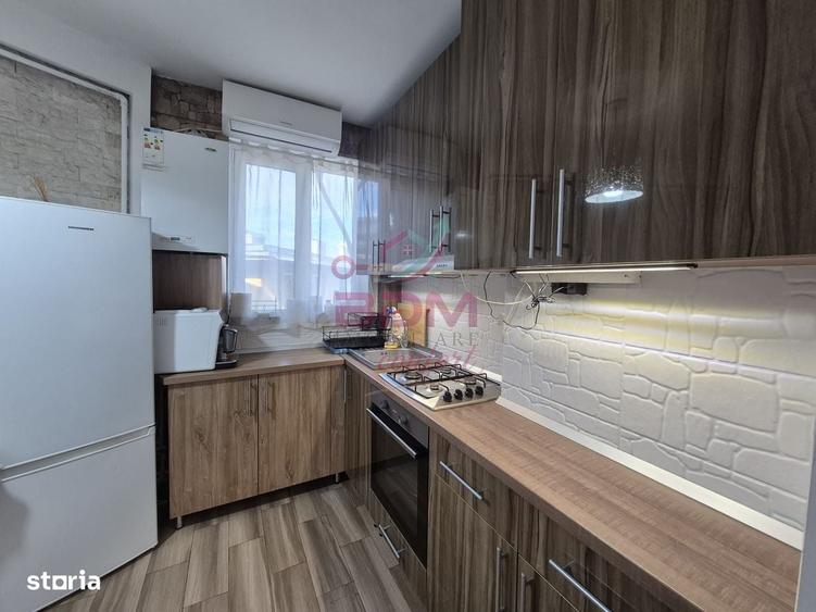 Apartament cu 2 camere decomandat în Central