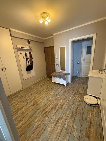 Apartament cu 4 camere semidecomandat, mobilat în Nicolae Grigorescu