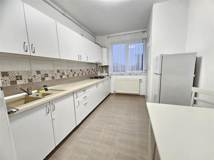 Apartament cu 2 camere decomandat, mobilat în Tudor Vladimirescu