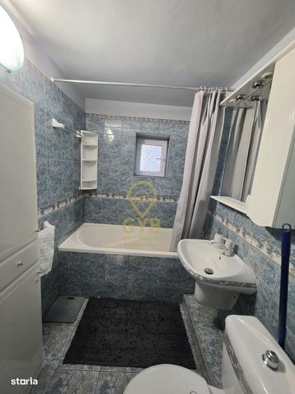 De inchiriat Apartament 3 camere | 68 mp | Etaj 1/4 | Str. Aluminei - 8