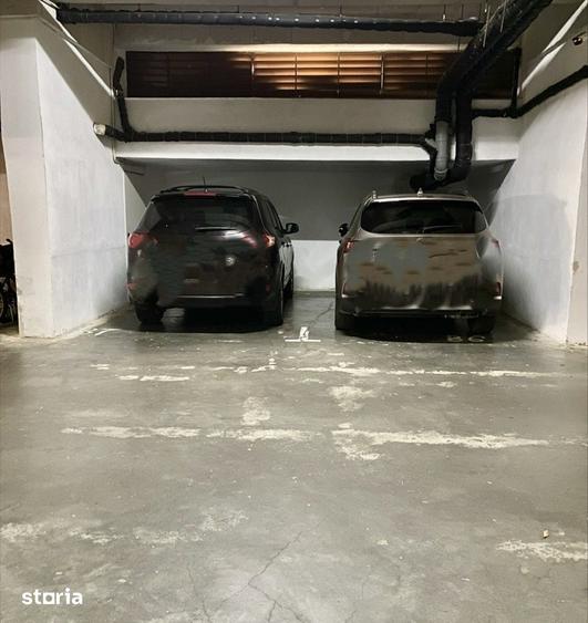 Apartament cu 4 camere în Drumul Taberei