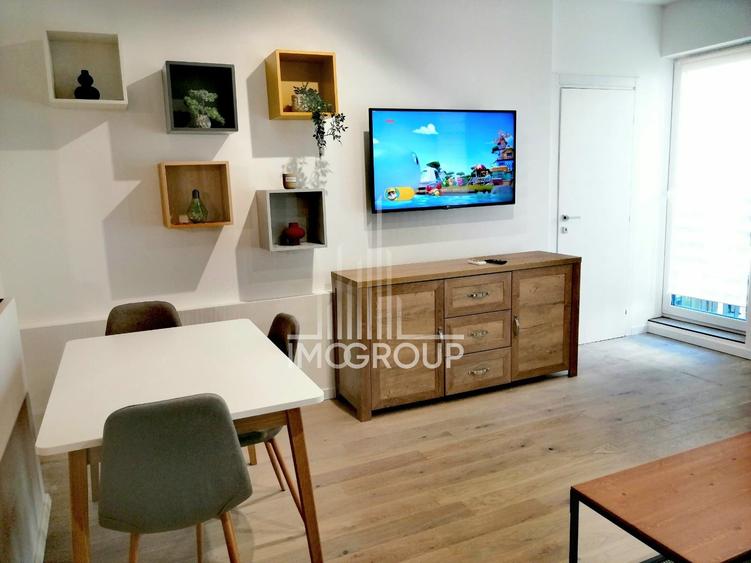 Apartament cu 2 camere semidecomandat, mobilat în Semicentral
