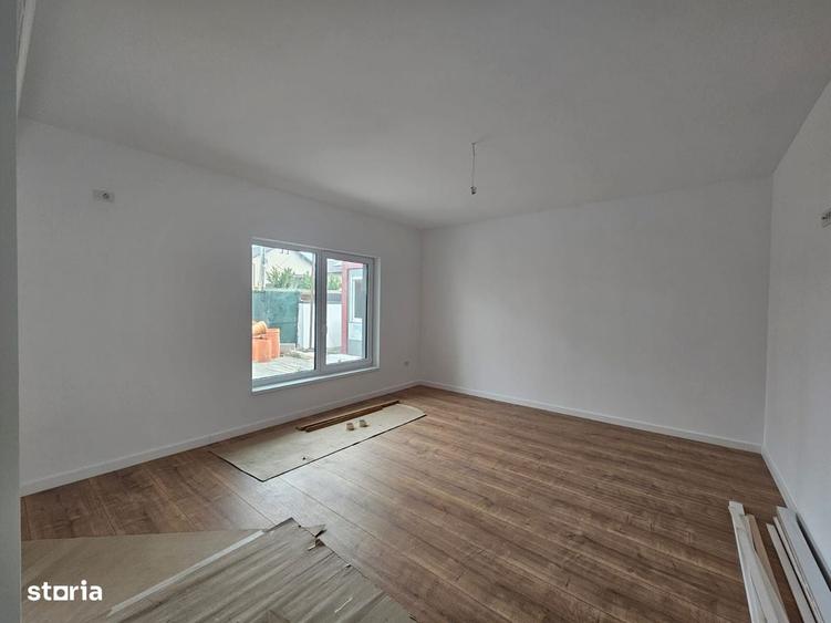 Casă cu 4 camere cu Teren 160 Mp în Valea Lupului
