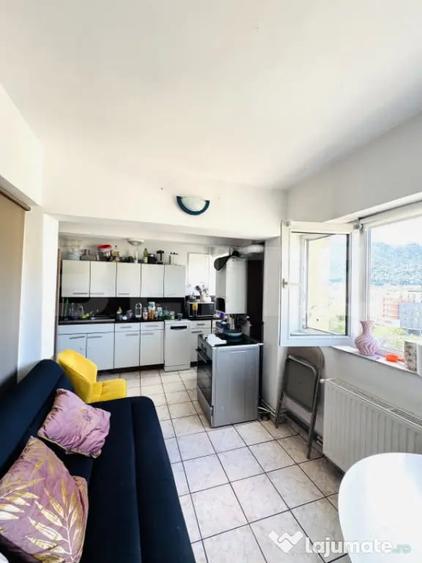 Apartament cu 2 camere decomandat în Griviței