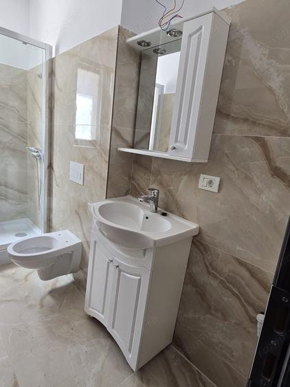 Apartament cu 2 camere decomandat în Girocului