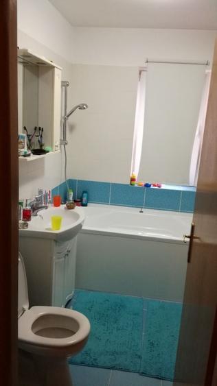 Apartament cu 2 camere semidecomandat în Sud