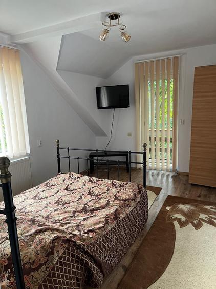 Casă cu 4 camere cu Teren 1500 Mp în Breaza de Sus