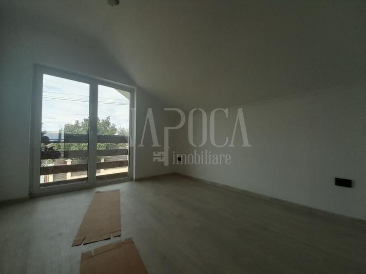 Casă individuală cu 5 camere cu Canalizare în Oncea