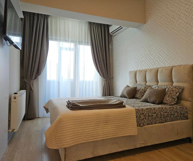 Apartament cu 2 camere semidecomandat în Mihai Bravu