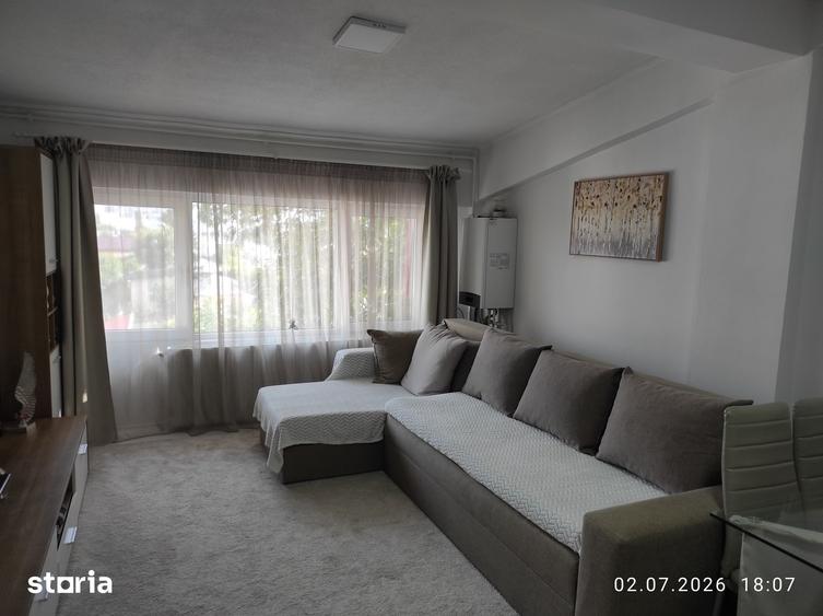 Apartament cu 2 camere în Apărătorii Patriei — fotografia 1