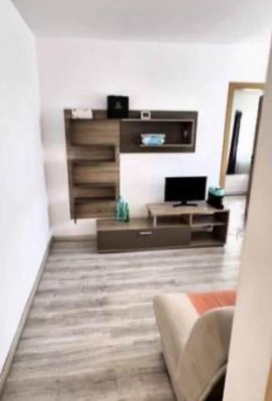 Apartament cu 2 camere în Km 4-5 — fotografia 1