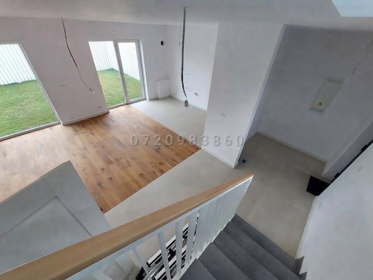 Duplex cu 4 camere cu Teren 100 Mp în Pipera