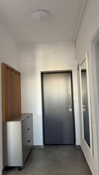 Garsonieră decomandată în Dobroești