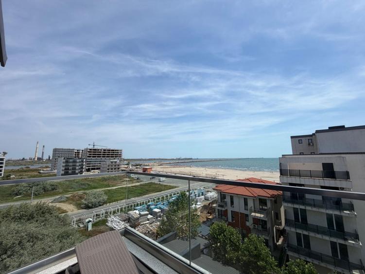 Apartament cu 2 camere semidecomandat, mobilat în Nord