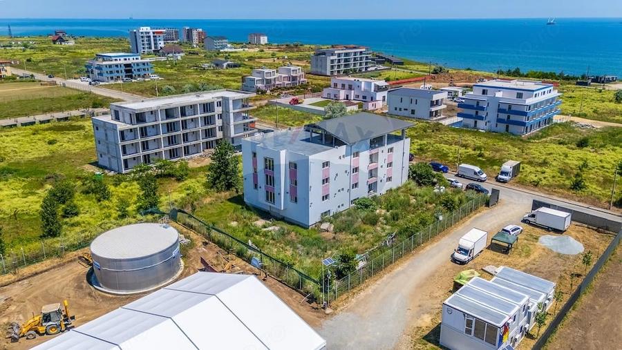 Casă cu 3 camere cu Teren 1707 Mp în Central