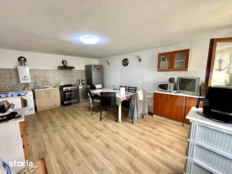 Casă cu 3 camere cu Teren 2769 Mp în Sântimbru