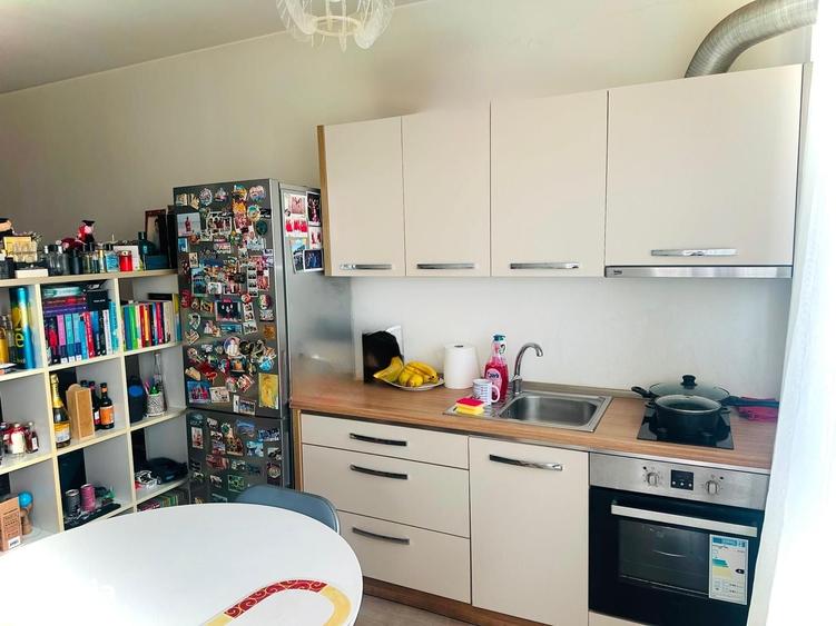 Apartament cu 2 camere decomandat în Exterior Vest