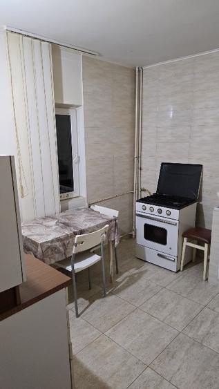 Garsonieră decomandată în Lujerului