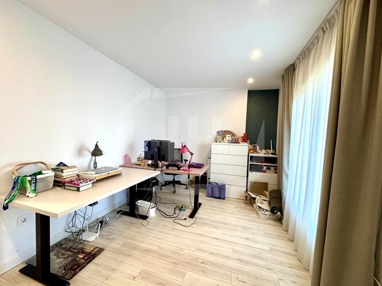 Duplex cu 4 camere cu Garaj în Iris