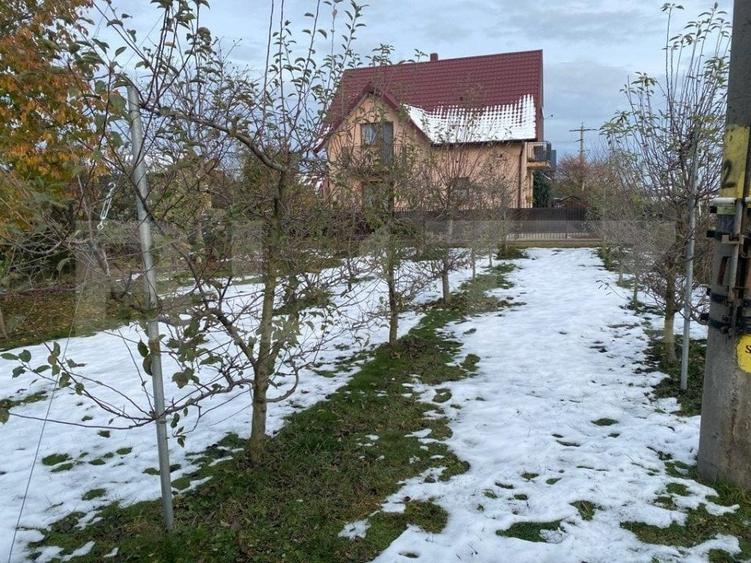 Casă individuală cu 4 camere cu Garaj în Exterior Nord
