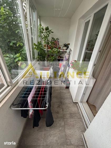 Apartament cu 3 camere, mobilat în Central