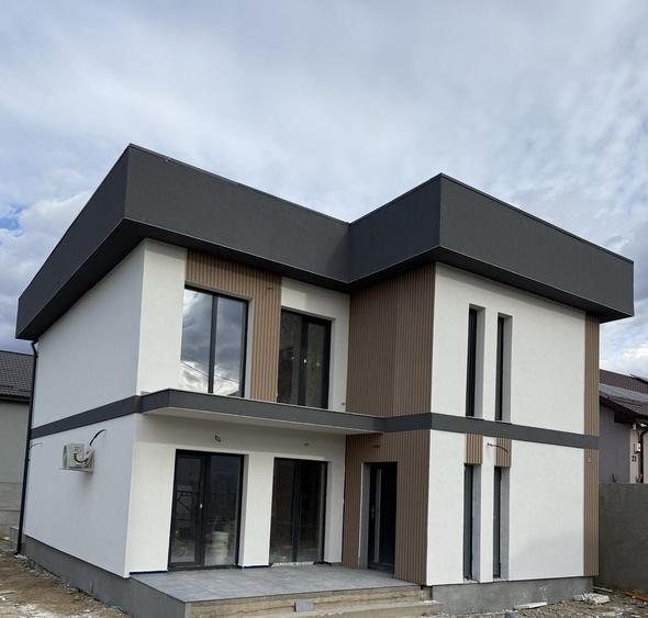 Casă cu 4 camere în Bran