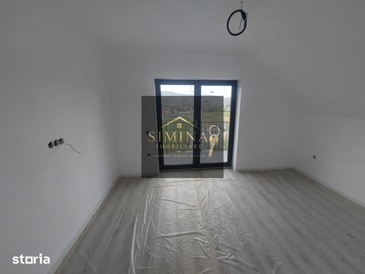 Casă cu 4 camere cu Teren 500 Mp în Păsăreni