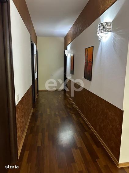 Casă cu Teren 1090 Mp în Moșoaia