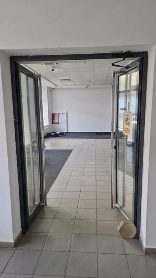 Spațiu comercial, de 340 mp, în Câmpia Turzii