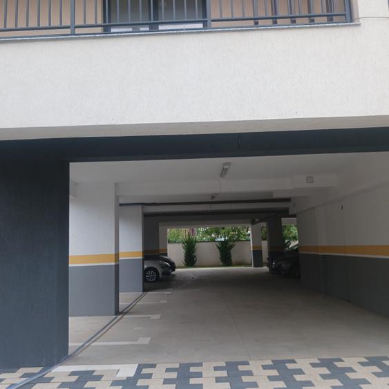 Apartament cu 3 camere decomandat în Chitila