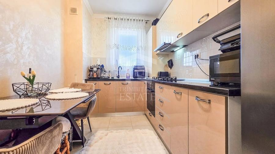 Apartament cu 3 camere decomandat în Prelungirea Ghencea