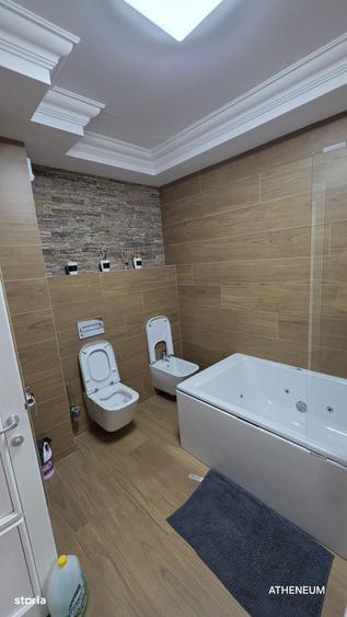 Apartament cu 3 camere în Ciurea