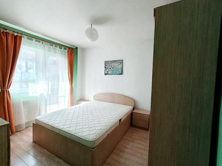 Apartament cu 2 camere semidecomandat în Lotrioara