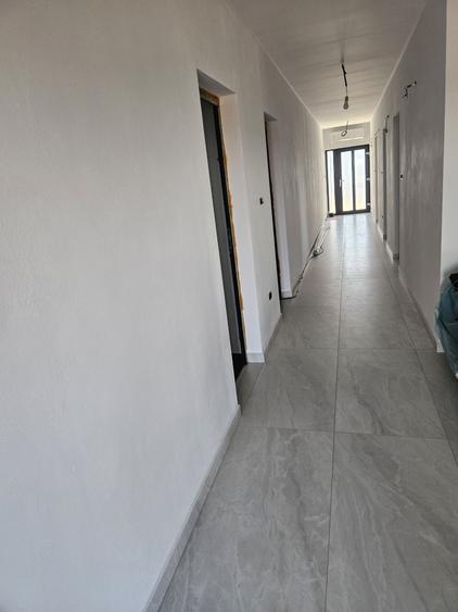 Casă cu 3 camere în Mândruloc