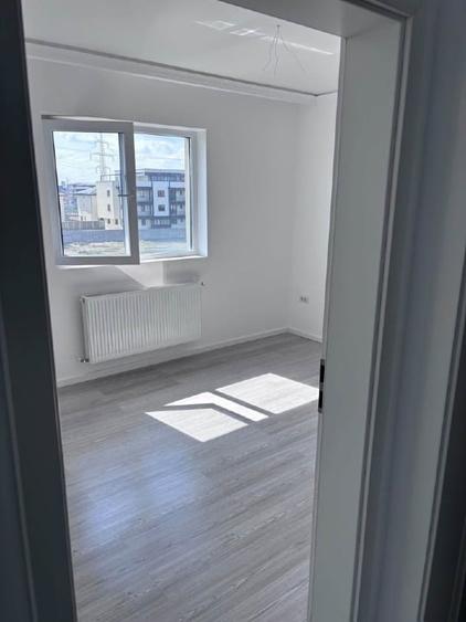 Apartament cu 3 camere în Dobroești