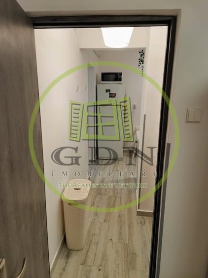 Apartament cu 2 camere decomandat, mobilat în Orizont