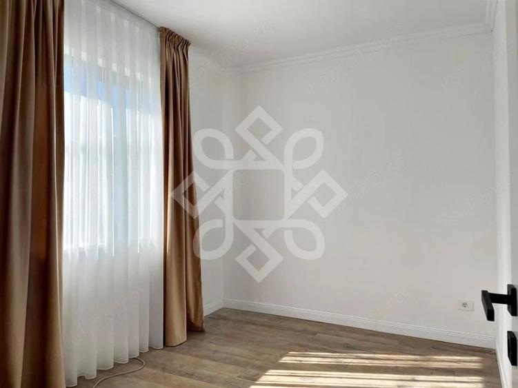 Casa P+E de vanzare in Sanmartin, Bihor - 1