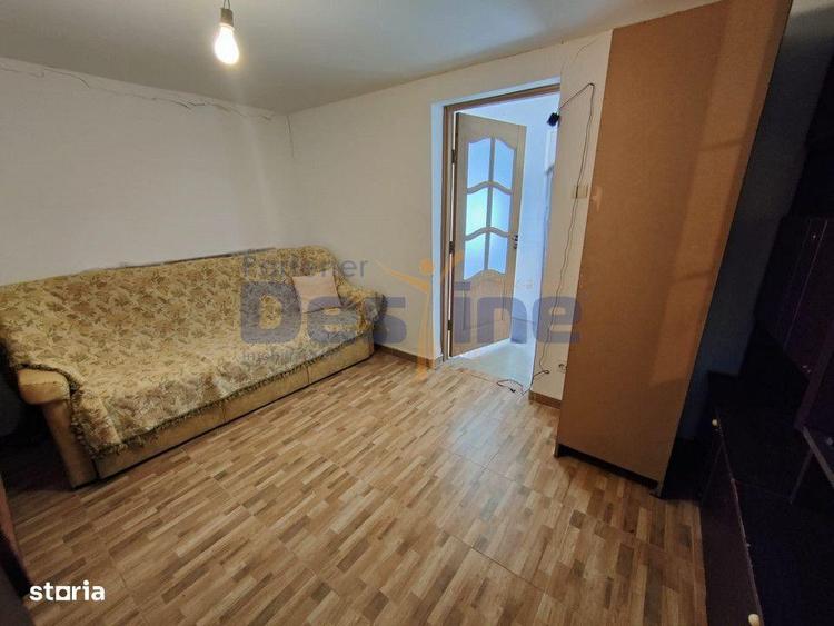 Casa langa PADURE + anexe + 6400 mp TEREN intravilan - sat HARPA?E - 17